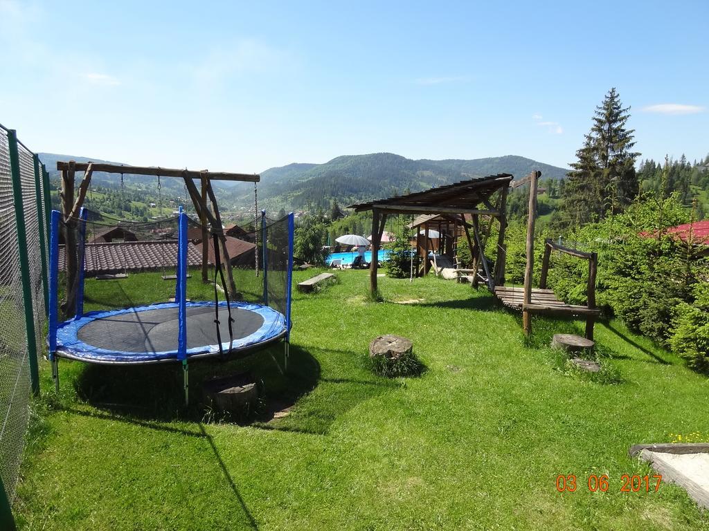 Hotel Alpenhof Pansion Slavske Exterior foto